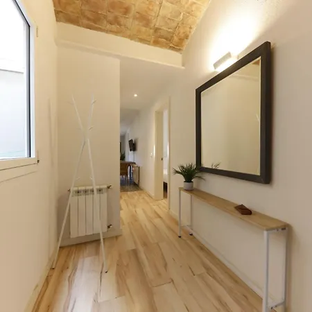 Bravissimo Abeuradors, 3 Bedrooms In The Barri Vell Lägenhet