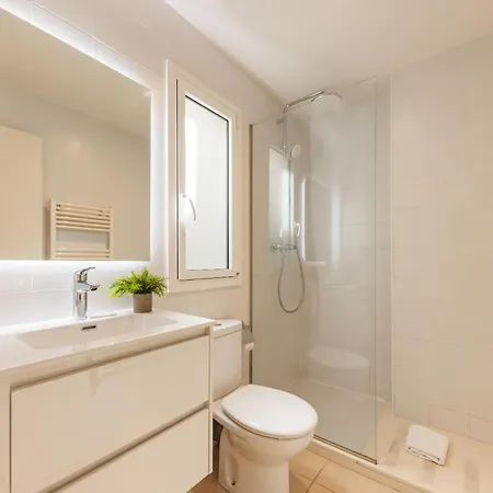 Bravissimo Abeuradors, 3 Bedrooms In The Barri Vell Apartment