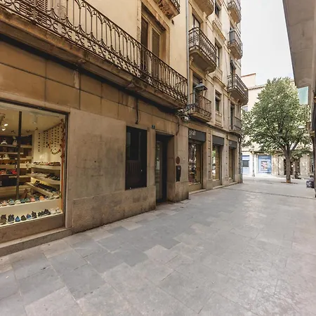 Bravissimo Abeuradors, 3 Bedrooms In The Barri Vell Apartment